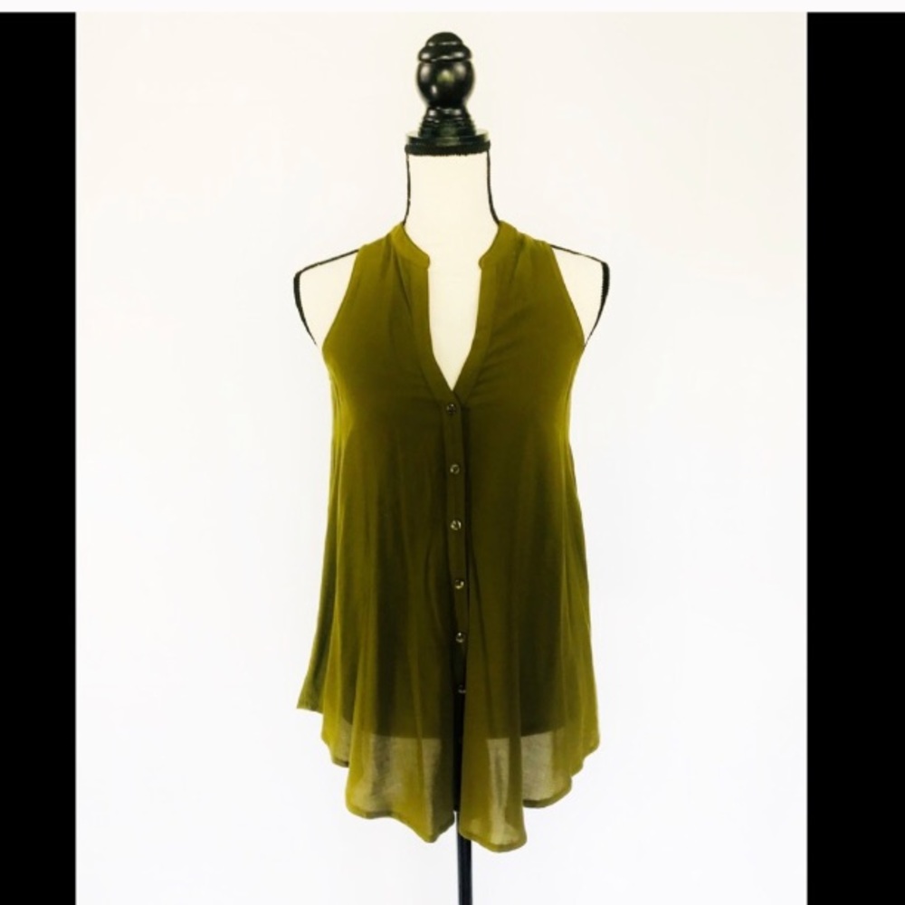 BOGO 🍀Anthropologie Maeve olive green tunic.